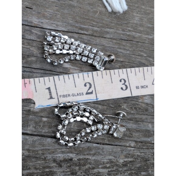 Vintage Rhinestone Screw On Earrings - Formal Wear Jewelry - Wedding Earrings - Picture 16 of 16